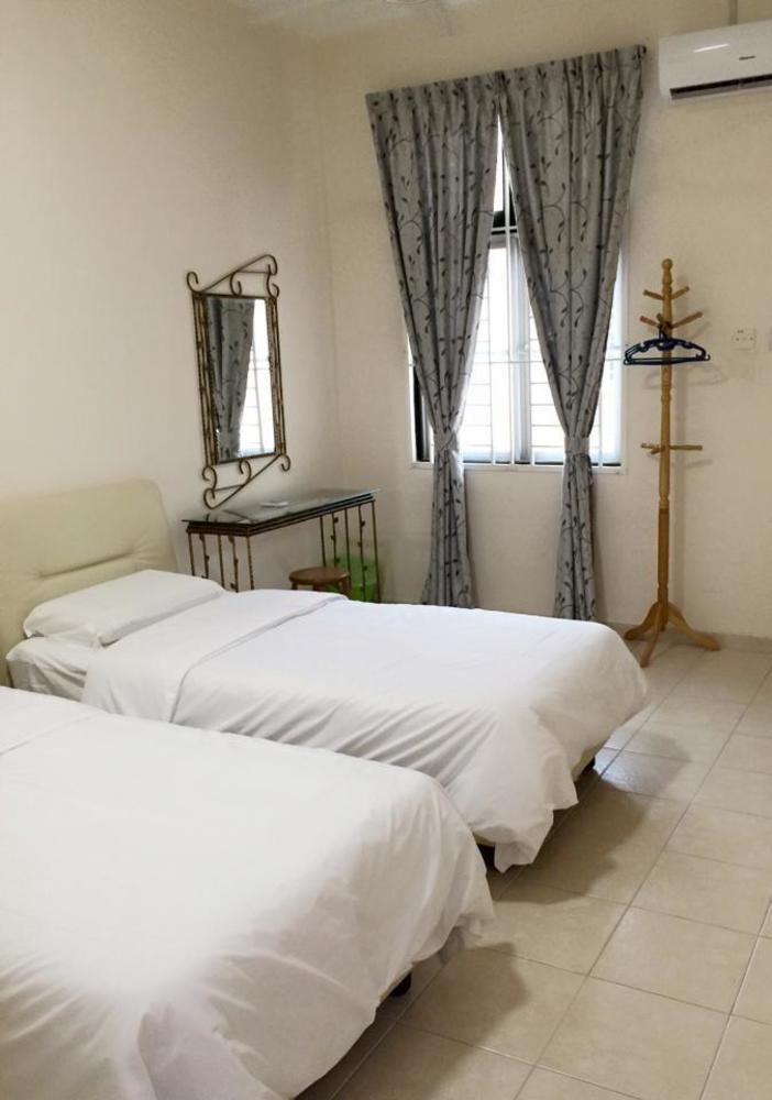 Vinz Homestay Malacca Екстериор снимка